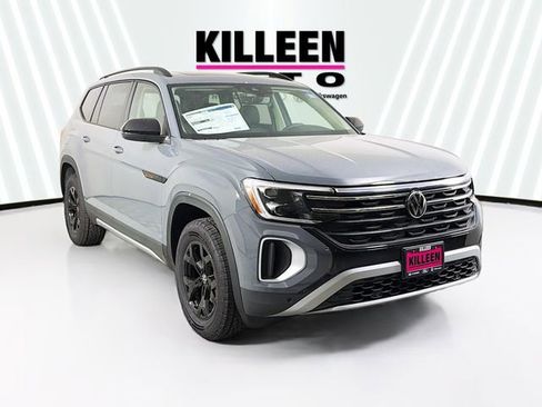 New 2026 Volkswagen Atlas Peak Edition AWD/4WD image 1