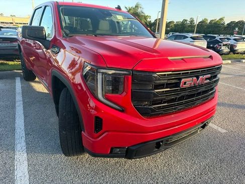 Used 2023 GMC Sierra 1500 Elevation AWD/4WD image 3