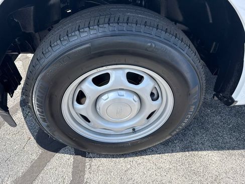 Used 2021 Ford F150 XL w/ Equipment Group 101A High RWD image 18