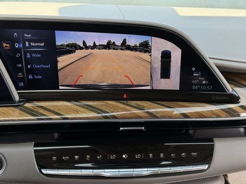 Used 2023 Cadillac Escalade ESV Sport Platinum AWD/4WD image 18