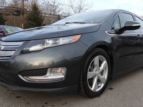 Used 2013 Chevrolet Volt Premium w/ Premium Trim Package image 5