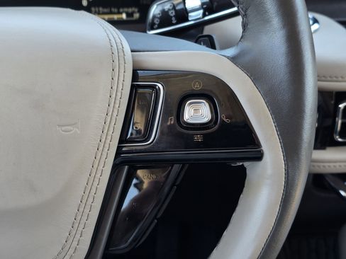 Used 2024 Lincoln Aviator Reserve w/ Equipment Group 201A image 30