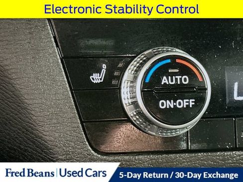 Used 2024 Mitsubishi Outlander SE AWD/4WD image 24