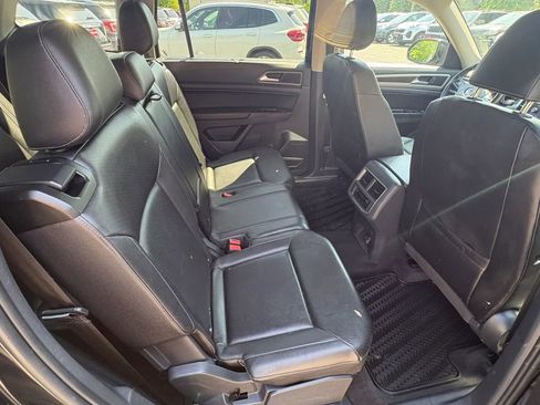 Used 2018 Volkswagen Atlas SE FWD image 29