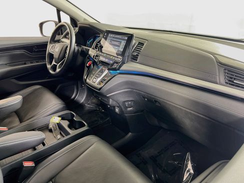 Used 2023 Honda Odyssey Touring image 30