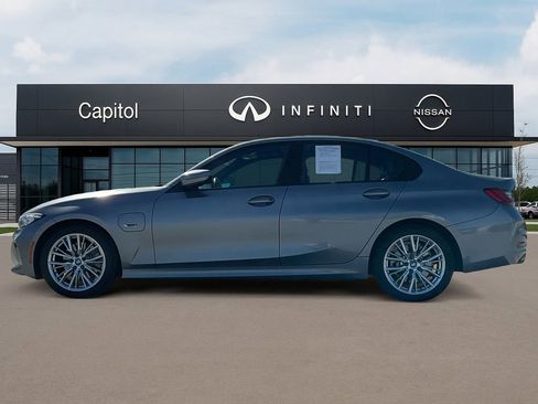 Used 2023 BMW 330e image 8