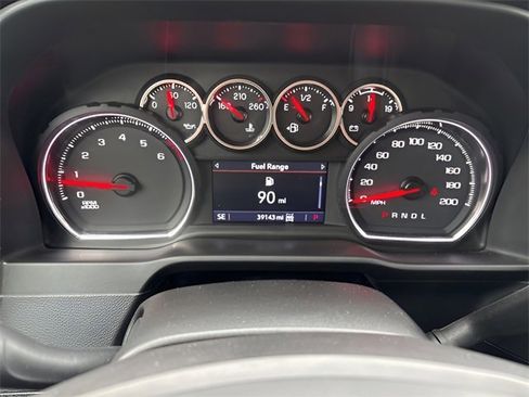 Used 2020 Chevrolet Silverado 2500 LT w/ Convenience Package image 12