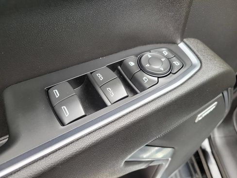 Used 2024 Chevrolet Silverado 1500 LTZ AWD/4WD image 20