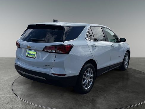 Used 2023 Chevrolet Equinox LT w/ Driver Convenience Package AWD/4WD image 10