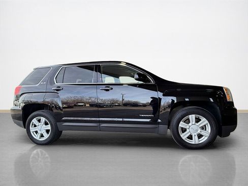 Used 2016 GMC Terrain SLE image 2