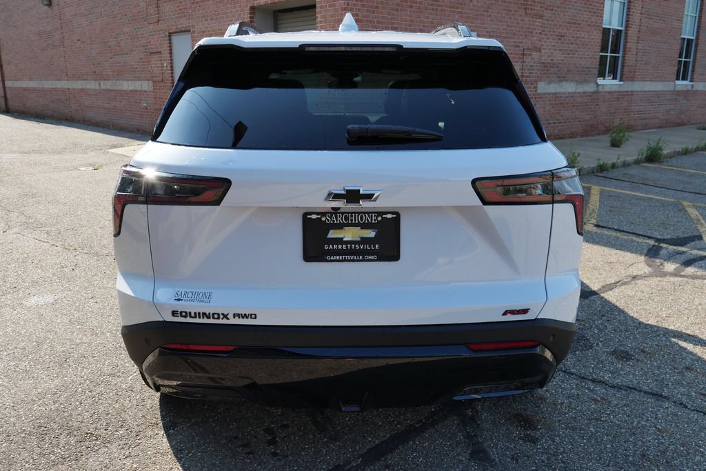 New 2026 Chevrolet Equinox RS w/ Convenience Package III AWD/4WD image 7