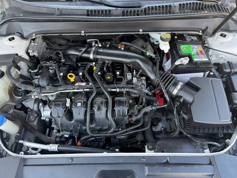 Used 2020 Lincoln MKZ FWD image 18