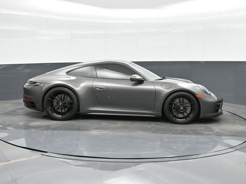 Certified 2022 Porsche 911 Carrera GTS image 10