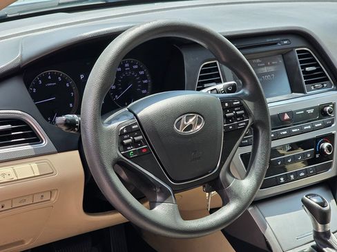 Used 2017 Hyundai Sonata SE FWD image 18
