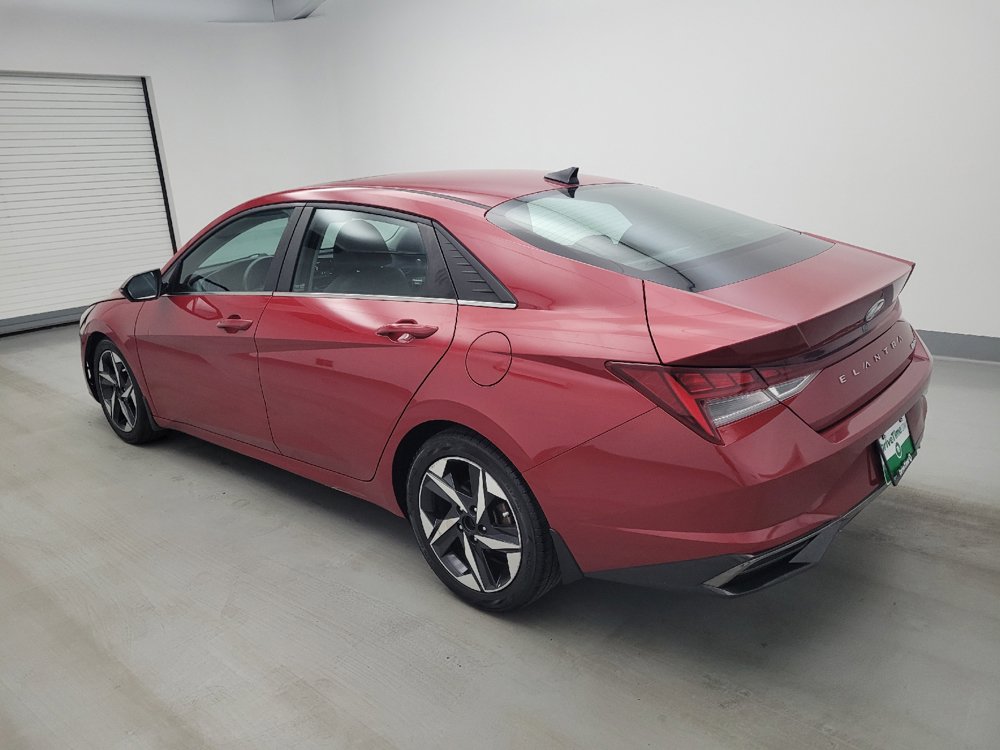 Used 2021 Hyundai Elantra Limited FWD image 3