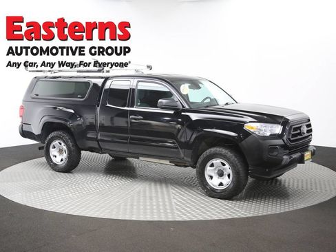 Used 2023 Toyota Tacoma SR AWD/4WD image 46