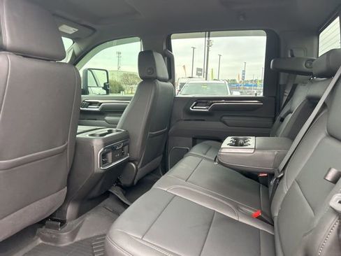 Certified 2025 Chevrolet Silverado 2500 LTZ w/ LTZ Premium Package image 28