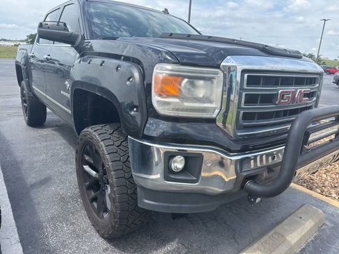 Used 2014 GMC Sierra 1500 SLT w/ SLT Preferred Package AWD/4WD image 3