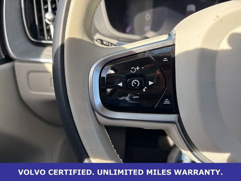 Used 2023 Volvo XC60 B5 Ultimate w/ Climate Package image 22