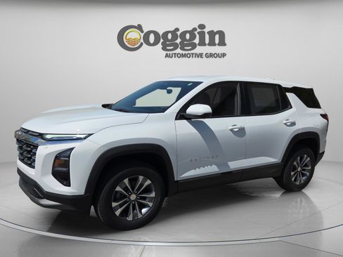New 2026 Chevrolet Equinox LT w/ Convenience Package II FWD image 1