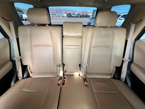 Used 2016 Toyota 4Runner Limited image 25