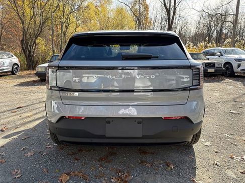 New 2025 Volvo EX30 Ultra w/ Protection Package Premier AWD/4WD image 3