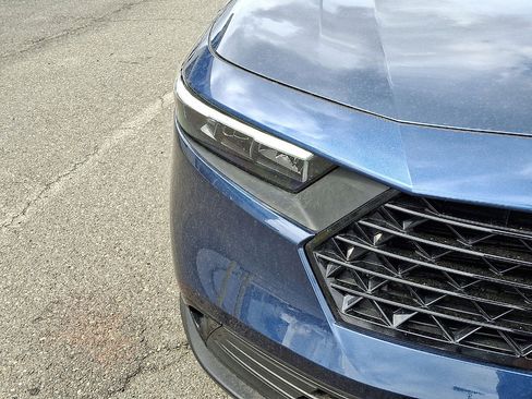 Used 2025 Honda Accord SE image 28