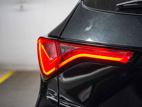 Certified 2023 Acura MDX FWD w/ Technology Package image 12