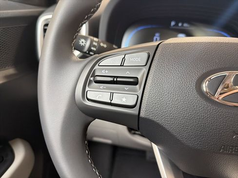 New 2026 Hyundai Venue SEL image 20