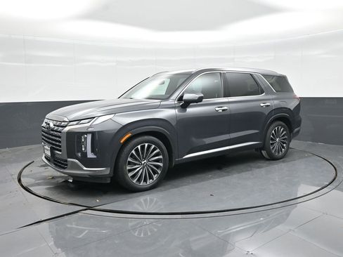 Used 2024 Hyundai Palisade Calligraphy image 25