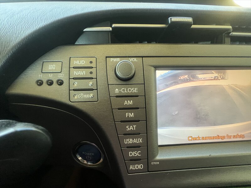 Used 2013 Toyota Prius Four w/ Deluxe Solar Roof Pkg FWD image 30