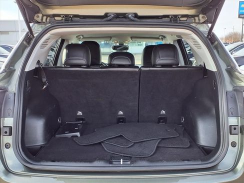 Used 2018 Jeep Compass Limited image 10