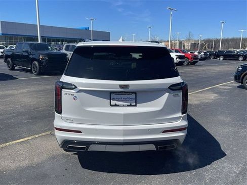 Used 2021 Cadillac XT6 Sport AWD/4WD image 10