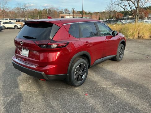 New 2026 Nissan Rogue SV image 4