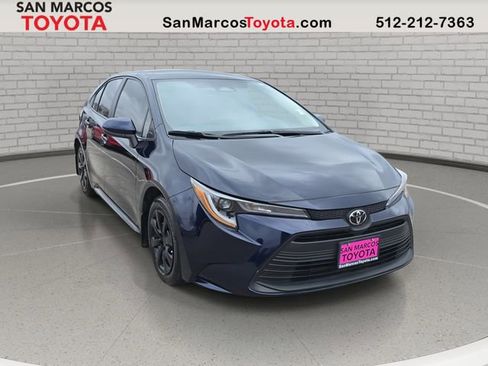 Used 2024 Toyota Corolla LE image 3