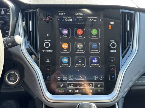 Certified 2025 Subaru Outback Onyx Edition image 19