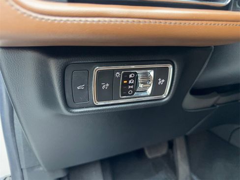 Used 2022 Lincoln Aviator Reserve w/ Equipment Group 201A image 57