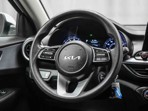 Used 2023 Kia Forte LXS image 15