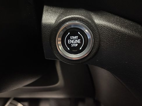 Used 2022 Chevrolet TrailBlazer LT image 24