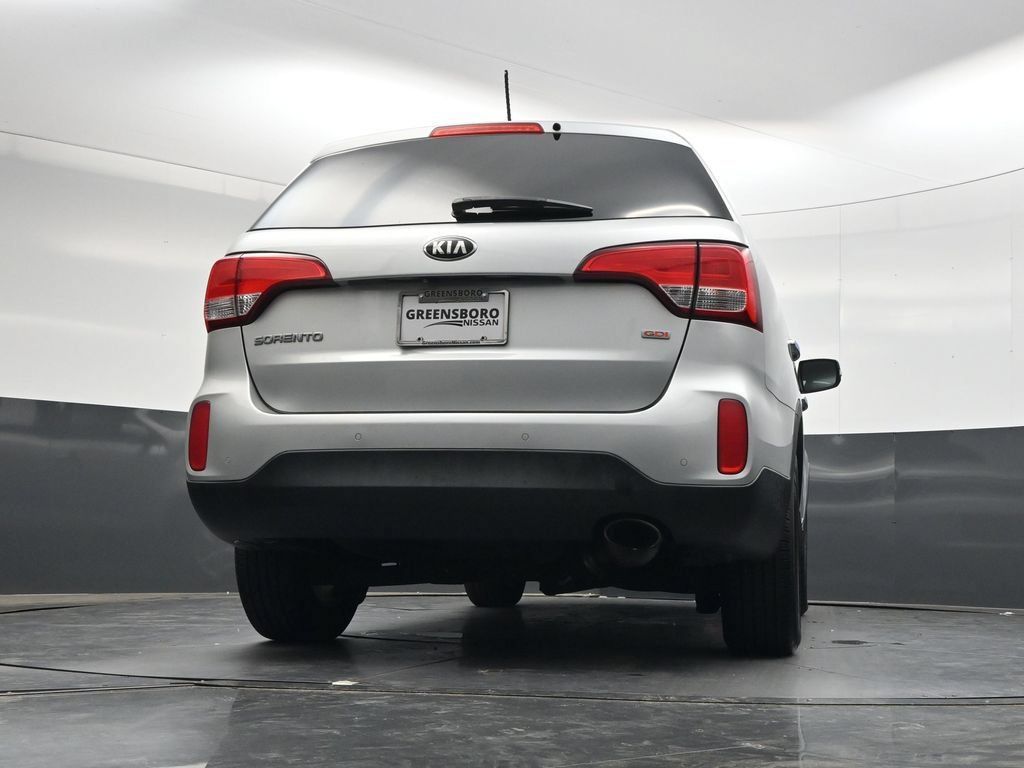 Used 2015 Kia Sorento LX AWD/4WD image 36
