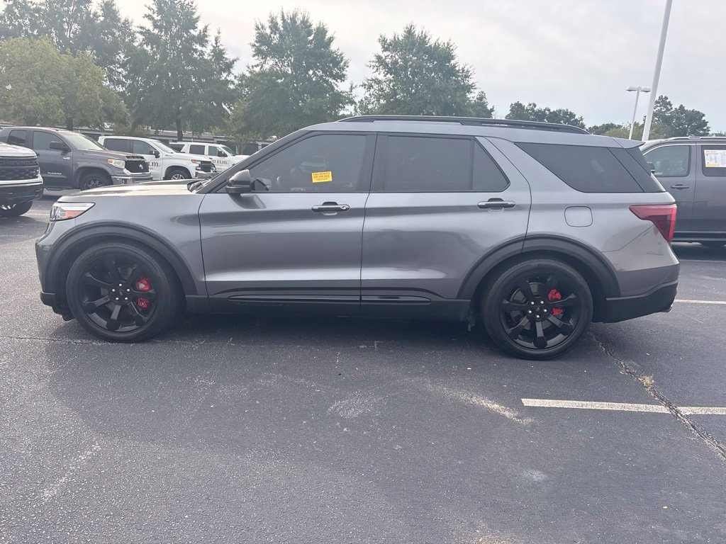 Used 2022 Ford Explorer ST w/ Equipment Group 401A AWD/4WD image 7