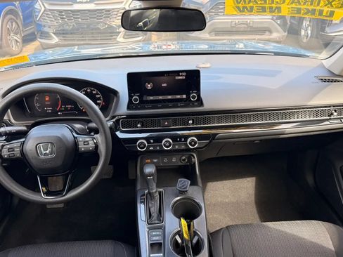 Used 2025 Honda Civic LX image 15