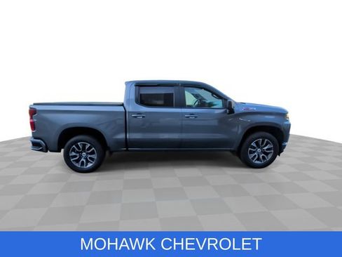 Used 2021 Chevrolet Silverado 1500 RST w/ Z71 Off-Road Package AWD/4WD image 9