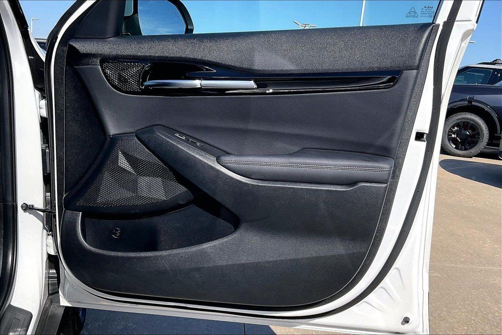 Used 2026 Kia Seltos EX AWD/4WD image 24