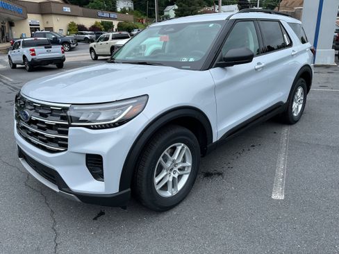 New 2026 Ford Explorer Active AWD/4WD image 22