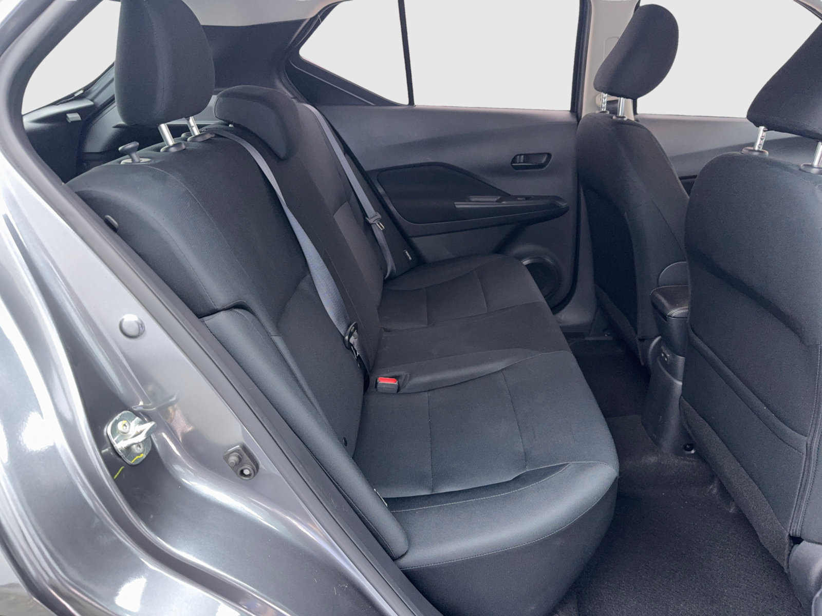 Used 2023 Nissan Kicks S FWD image 38