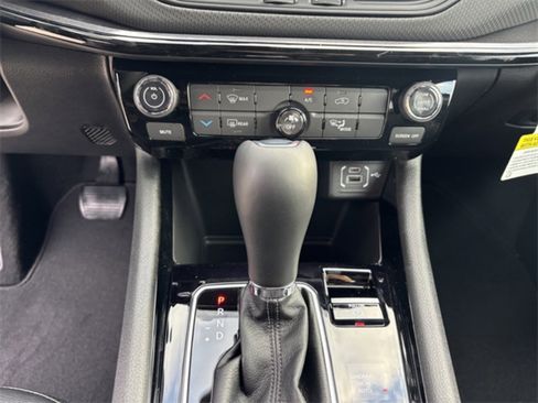 New 2026 Jeep Compass Latitude image 19