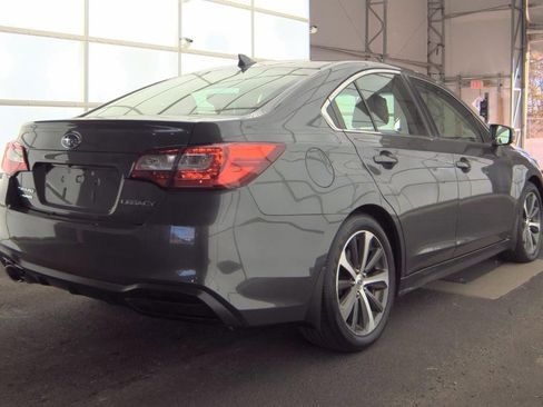 Used 2018 Subaru Legacy 2.5i Limited image 3