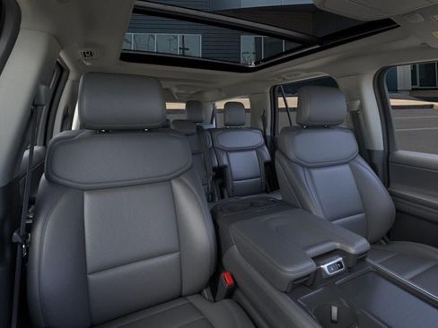 New 2026 Ford Expedition Max Active AWD/4WD image 10
