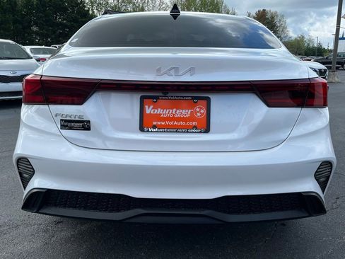 Used 2022 Kia Forte LXS FWD image 6